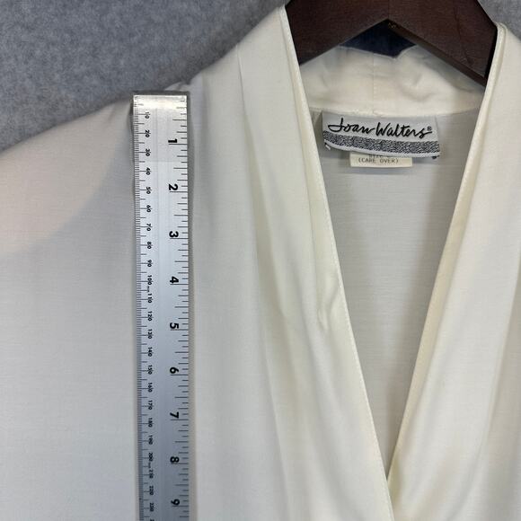 Joan Walters Blouse Womens Size Large White Button Front Short Sleeve V-Neck - Picture 8 of 9